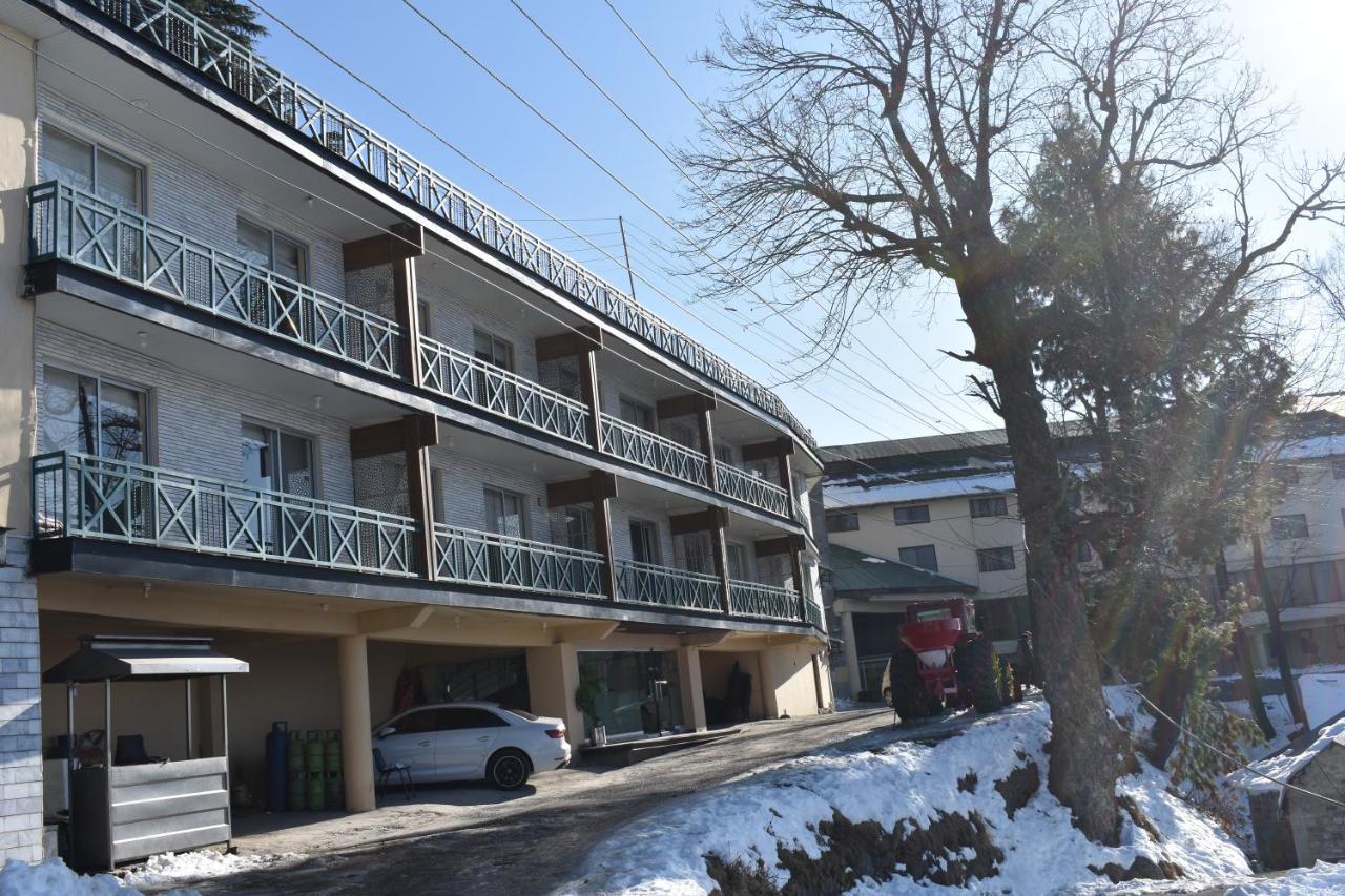 Summit Hotel Abbottabad Exterior foto